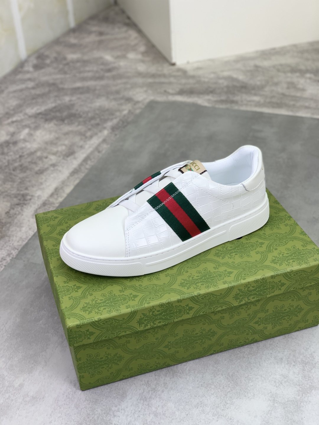 Gucci Web Stripe Slip-On Sneakers - Green-And-Red Striped Vamp Detail