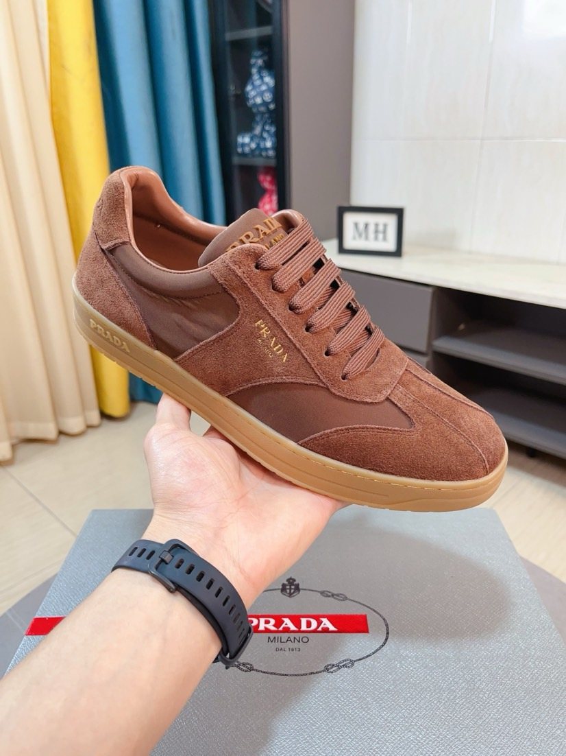 Prada Low-Top Gum Sole Sneakers
